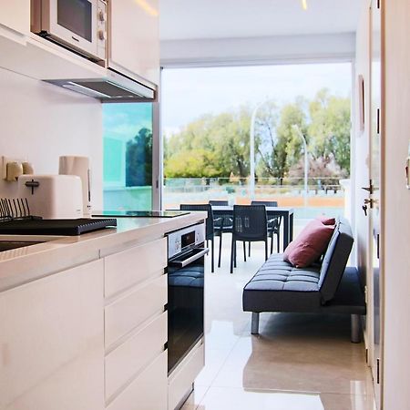 Phaedrus Living - Seaside Luxury Flat Harbour 103 Lägenhet Paphos Exteriör bild