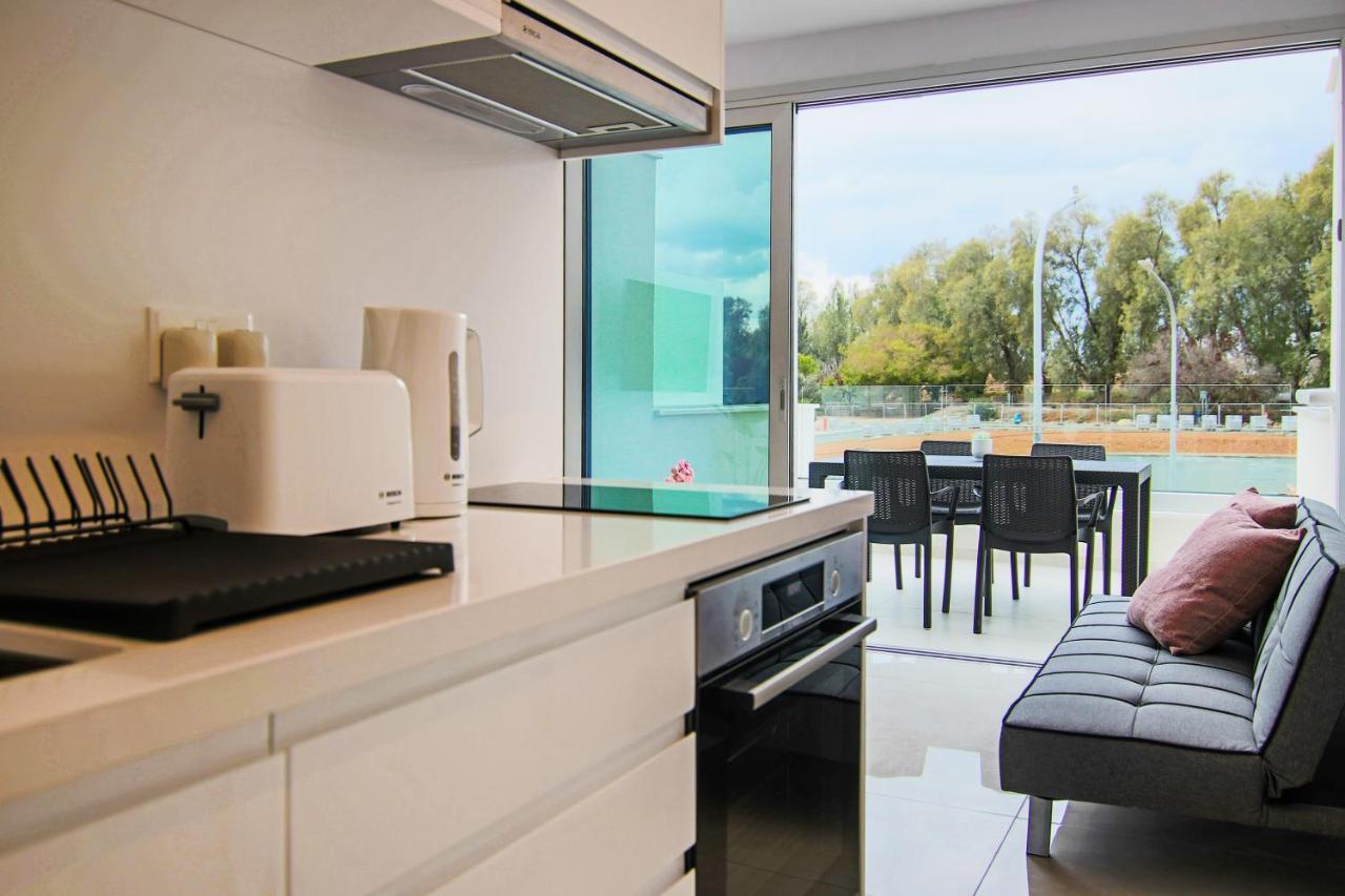 Phaedrus Living - Seaside Luxury Flat Harbour 103 Lägenhet Paphos Exteriör bild